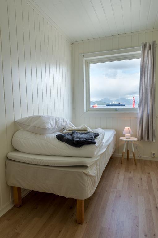 Aurora Harbour House Villa Lodingen Ngoại thất bức ảnh
